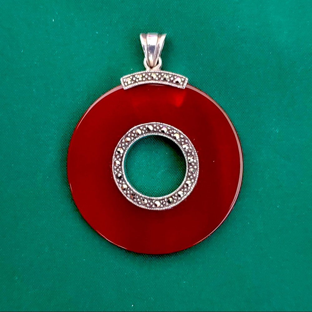 925 Sterling Silver Marcasite Carnelian Circle Necklace Pendant